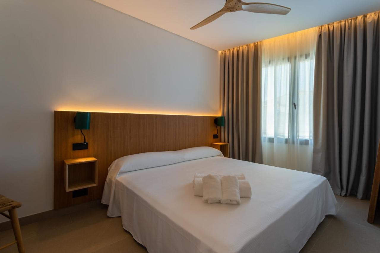 Hotel Apartamentos Hamus Conil De La Frontera Buitenkant foto